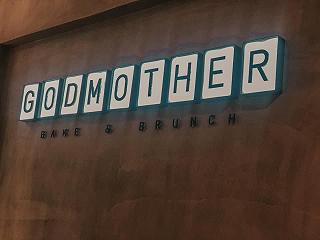 Món ăn trình bày đẹp mắt và view tầng 3 khá OK tại Godmother Bake & Brunch Q1 🧁 - ảnh 6 mon an trinh bay dep mat va view tang 3 kha ok tai godmother bake & brunch q1 🧁 - anh 6
