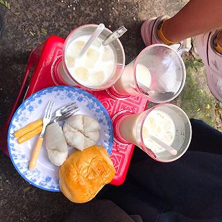Combo sáng Chủ nhật dậy sớm để ăn sáng và ngắm Sài Gòn - ảnh 3 combo sang chu nhat day som de an sang va ngam sai gon - anh 3