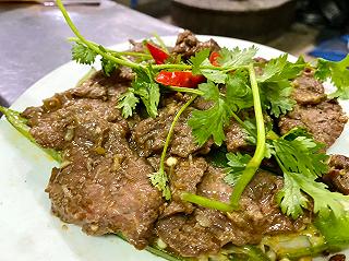 Các bạn đừng để thời tiết này đánh lừa rằng chúng ta cần một người yêu. Thứ chúng ta cần thật ra là một nồi lẩu - ảnh 3 cac ban dung de thoi tiet nay danh lua rang chung ta can mot nguoi yeu. thu chung ta can that ra la mot noi lau - anh 3