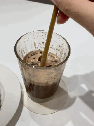 Choco Trứng và Red Velvet Brownie - ảnh 1 choco trung va red velvet brownie - anh 1