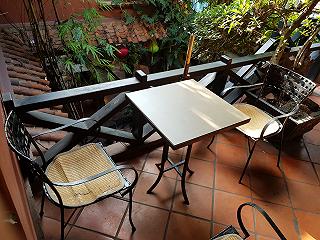Quán cafe phong cách nhà vườn gần gũi - ảnh 1 quan cafe phong cach nha vuon gan gui - anh 1