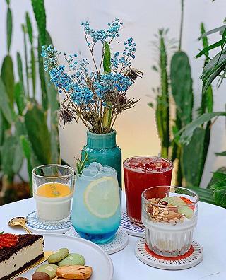 QUÁN COFFEE TRẮNG CÓ LÀM ANH LO LẮNG🤍🤍 - ảnh 1 quan coffee trang co lam anh lo lang🤍🤍 - anh 1