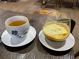 Cafe không gian rộng phong cách hiện đại - ảnh 1 cafe khong gian rong phong cach hien dai - anh 1
