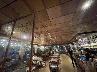 Cafe không gian rộng phong cách hiện đại - ảnh 5 cafe khong gian rong phong cach hien dai - anh 5