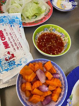 Cơm Gà Hai Chùa com ga hai chua