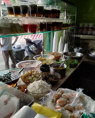 Dắt Nhao Đi Ăn Xôi Chè 😝😝😝 - ảnh 2 dat nhao di an xoi che 😝😝😝 - anh 2