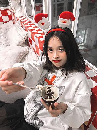 Samrooftop cơ sở Tây Sơn đón Noel như nào :)) - ảnh 2 samrooftop co so tay son don noel nhu nao :)) - anh 2