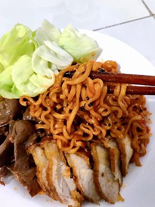 🔥Mì cay 22k: “Cay không cần cớ, cần SAMYANG cơ” 💦 - ảnh 4 🔥mi cay 22k: “cay khong can co, can samyang co” 💦 - anh 4