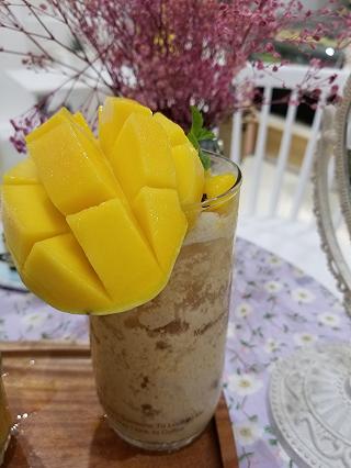 TRÀ SỮA XOÀI CÓ MIẾNG XOÀI BỰ CHẢNG 🤣🤣🤣 - ảnh 2 tra sua xoai co mieng xoai bu chang 🤣🤣🤣 - anh 2