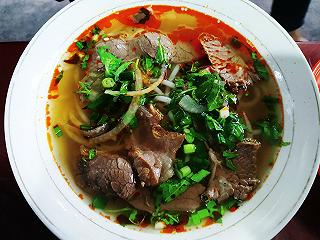 bún bò O Huế - ảnh 1 bun bo o hue - anh 1
