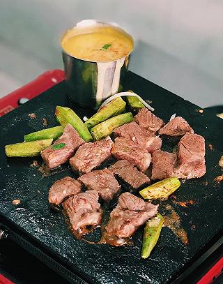 Bò sốt trứng muối phô mai Cô Út - ảnh 1 bo sot trung muoi pho mai co ut - anh 1