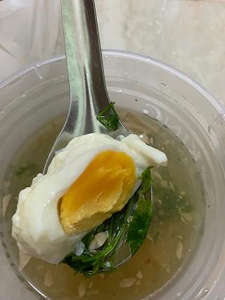 Mì Trộn Xá Xíu Sate Kèm Canh Trứng Lòng Đào - ảnh 5 mi tron xa xiu sate kem canh trung long dao - anh 5