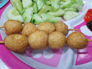 TRỨNG CÚT CHIÊN BÙI BÙI THƠM THƠM GIÁ CHỈ 5K/XIÊN - ảnh 2 trung cut chien bui bui thom thom gia chi 5k/xien - anh 2