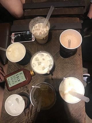 Mấy "người bạn" của tui đã đi "Đen đá" - ảnh 2 may "nguoi ban" cua tui da di "den da" - anh 2