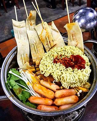 ĐẦU TUẦN ĐI ĂN NƯỚNG CÁI NHÉ 😝 - ảnh 3 dau tuan di an nuong cai nhe 😝 - anh 3
