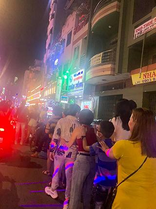 ĐI BÙI VIỆN VỚI BẠN LÀ XƯA RỒI - ảnh 2 di bui vien voi ban la xua roi - anh 2