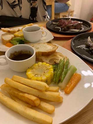 Steak Zone - Bò Mỹ Sốt Chỉ 79K - ảnh 3 steak zone - bo my sot chi 79k - anh 3