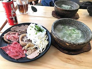 Đà lạt có quán phở món quen thuộc nhưng lạ.. - ảnh 2 da lat co quan pho mon quen thuoc nhung la.. - anh 2