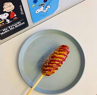 You One Hotdog - Phan Văn Trường - ảnh 2 you one hotdog - phan van truong - anh 2