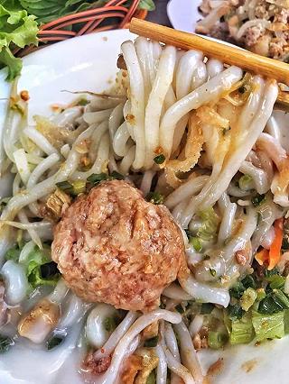 cô Giang Phú Nhuận - ảnh 1 co giang phu nhuan - anh 1