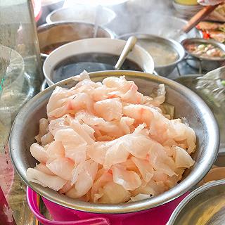 Ngon đúng điệu HỦ TIẾU MÌ CÁ chuẩn tông người Hoa, đông nghịt khách hơn 50 năm ở Sài Gòn - ảnh 5 ngon dung dieu hu tieu mi ca chuan tong nguoi hoa, dong nghit khach hon 50 nam o sai gon - anh 5