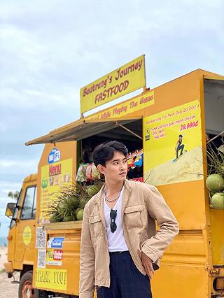 Đây là một bài Review hạ 3 tone da của khổ chủ :)))) - ảnh 5 day la mot bai review ha 3 tone da cua kho chu :)))) - anh 5