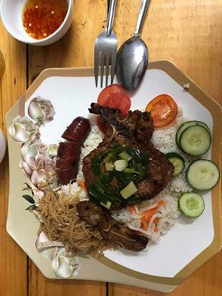 Cơm tấm Thống Nhất - ảnh 1 com tam thong nhat - anh 1