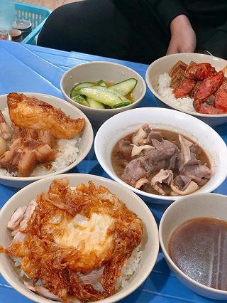Đoán xem mâm này bao tiền đi các bạn 🤣 - ảnh 2 doan xem mam nay bao tien di cac ban 🤣 - anh 2