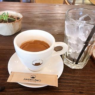 Quán cafe đậm chất cao bồi Mỹ - ảnh 5 quan cafe dam chat cao boi my - anh 5