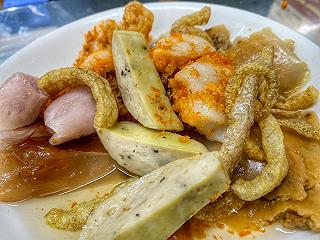 BÁNH BÈO CHUẨN VỊ HUẾ NGAY GIỮA SÀI GÒN - ảnh 4 banh beo chuan vi hue ngay giua sai gon - anh 4