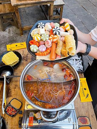 Hẹn hò 100k ở quận 1 - ảnh 5 hen ho 100k o quan 1 - anh 5