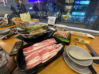 Thèm ăn buffet lẩu quá thì đi đâu bây giờ? - ảnh 2 them an buffet lau qua thi di dau bay gio? - anh 2