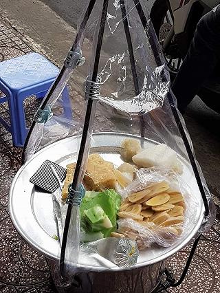 Gánh bánh tả pí lù - ảnh 1 ganh banh ta pi lu - anh 1
