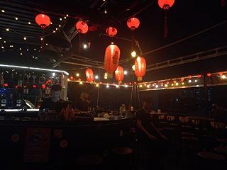 Quán Q10 siêu chill, Live Acoustic cực đỉnh - ảnh 5 quan q10 sieu chill, live acoustic cuc dinh - anh 5