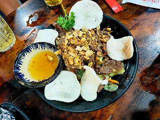 Quán bbq lọt khe nên thử hihi - ảnh 3 quan bbq lot khe nen thu hihi - anh 3