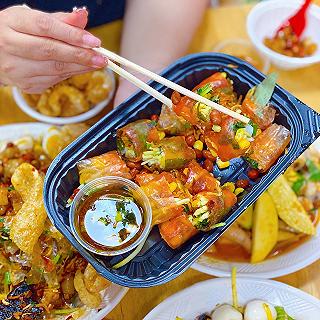 Ngon nghiện khó cai HÀNG ĂN VẶT ĐỦ MÓN có tóp mỡ trứng lòng đào tan chảy đỉnh cao - ảnh 6 ngon nghien kho cai hang an vat du mon co top mo trung long dao tan chay dinh cao - anh 6