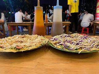 Bánh tráng nướng nhiều topping nhất Sài thành! - ảnh 2 banh trang nuong nhieu topping nhat sai thanh! - anh 2