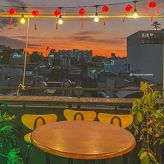 Nơi ngắm hoàng hôn cực lãng mạn ngay Q.10 - ảnh 6 nơi ngắm hoàng hôn cưoc lãng maon ngay q.10 - anh 6