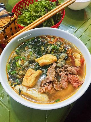 Bún riêu đêm ngõ Giếng Mứt - ảnh 1 bun rieu dem ngo gieng mut - anh 1