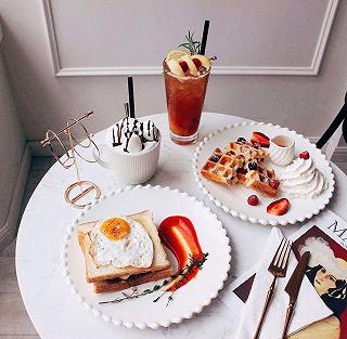 Quán nước bánh sang chảnh - ảnh 1 quan nuoc banh sang chanh - anh 1