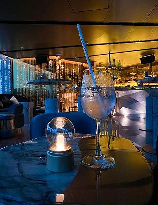 CHILL SKYBAR - ảnh 1 chill skybar - anh 1