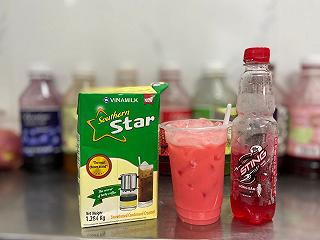 Sting dâu pha sữa đặc - ảnh 3 sting dau pha sua dac - anh 3