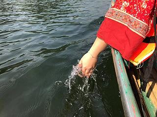Review tất tần tật về chuyến đi SG ✈ Ninh Bình 2n1đ của bọn mình ❤️ - ảnh 2 review tat tan tat ve chuyen di sg ✈ ninh binh 2n1d cua bon minh ❤️ - anh 2