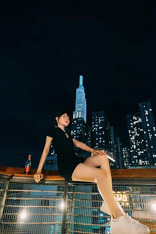 CHIẾC V̲I̲E̲W̲ XỊN XÒ VIEW LANDMARK 81 2PM ROOFTOP - ảnh 6 chiếc v̲i̲e̲w̲ xion xò view landmark 81 2pm rooftop - anh 6