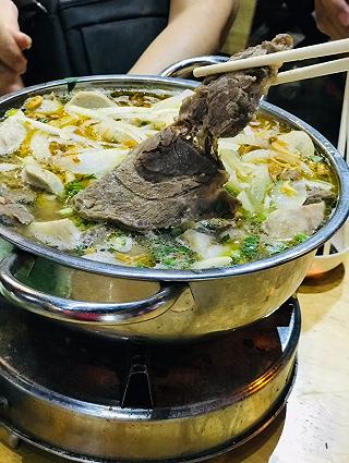 Lẩu bò chất lượng - ảnh 1 lau bo chat luong - anh 1