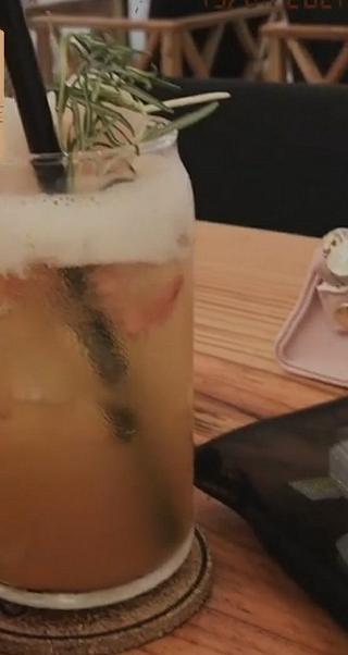 Say sưa Ollin Cafe đường Nguyễn Thị Thập - ảnh 3 say sua ollin cafe duong nguyen thi thap - anh 3
