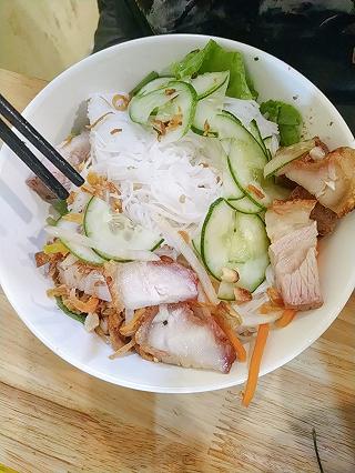 Quảng Ngon - Hương Quảng chính gốc trong lòng Sài Gòn - Review từ người con 100% made in Quảng Nam - ảnh 3 quang ngon - huong quang chinh goc trong long sai gon - review tu nguoi con 100% made in quang nam - anh 3