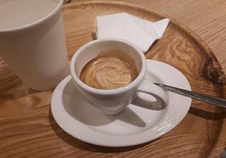 Hebe Tea & Coffee
- ảnh 1 hebe tea & coffee
- anh 1