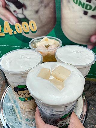 Kem trứng khè đã nổi tiếng lâu nay, trải nghiệm thêm các món khác ở Sunday Basic liệu có tuyệt vời được như thế? - ảnh 2 kem trứng khè dã nổi tiếng lâu nay, trải nghieôm thêm các món khác ở sunday basic lieôu có tuyeôt vời dươoc như thế? - anh 2