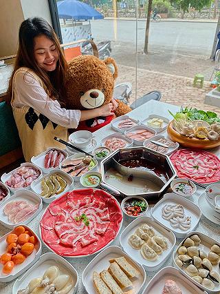 TẤT NIÊN SANG CHẢNH CHỈ 199K LẠI CÒN COA GẤU ÔM ❗️❗️ - ảnh 1 tat nien sang chanh chi 199k lai con coa gau om ❗️❗️ - anh 1
